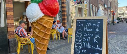 New Website & More In-store Visits for Ice Cream Parlor